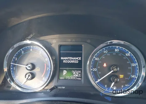 2018 Toyota Corolla Le из США, поврежденный, VIN 5YFBURHE3JP834062